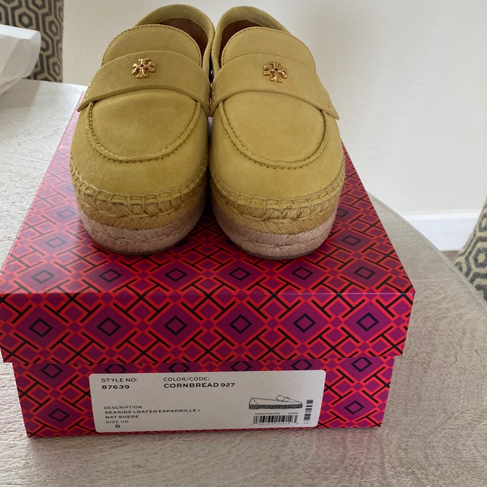 Tory Burch loafer espadrilles in Cornbread size 5. Brand new.